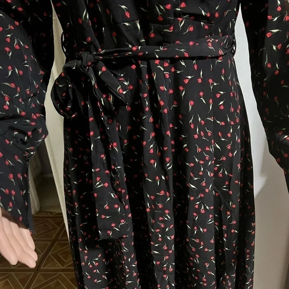 NWT LEA & VIOLA Women’s Floral Print Wrap Dress - Picture 6 of 16
